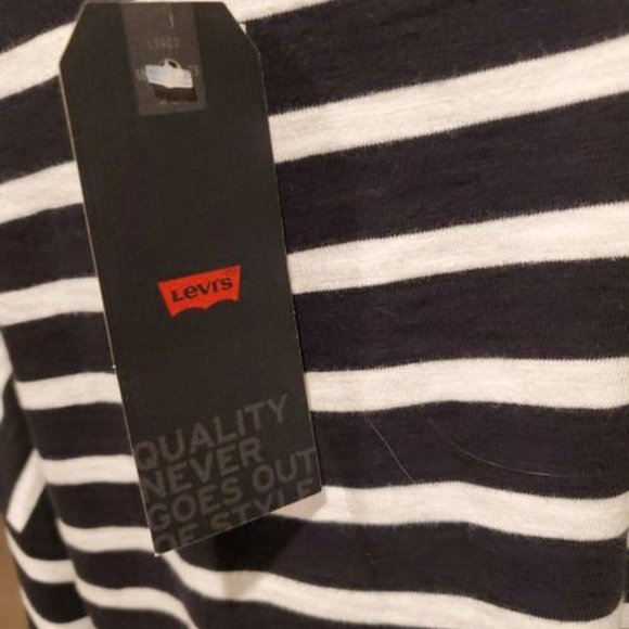 levis half top - Picture 4 of 6